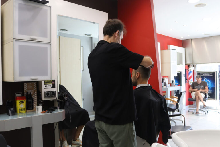 peluqueria de hombre en llavaneres (22)